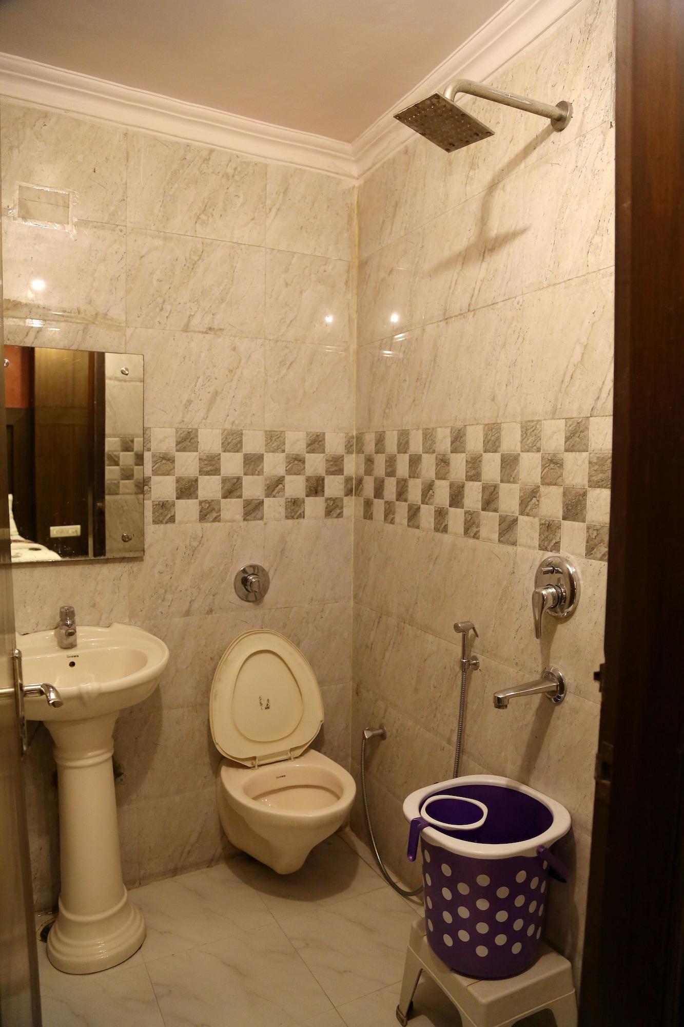 Hotel Shivam International - A Well Hygiene Property All Staff Vaccinated " New Delhi Eksteriør bilde