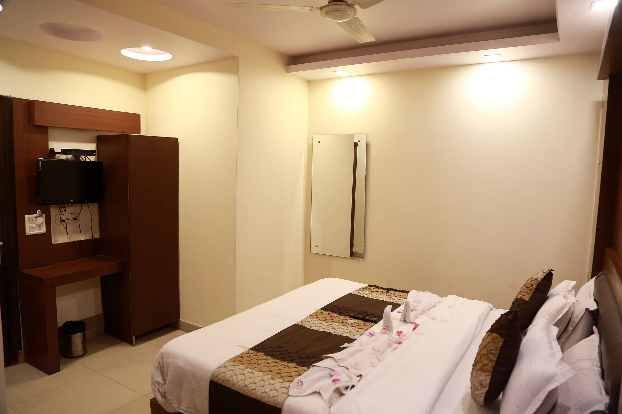 Hotel Shivam International - A Well Hygiene Property All Staff Vaccinated " New Delhi Eksteriør bilde