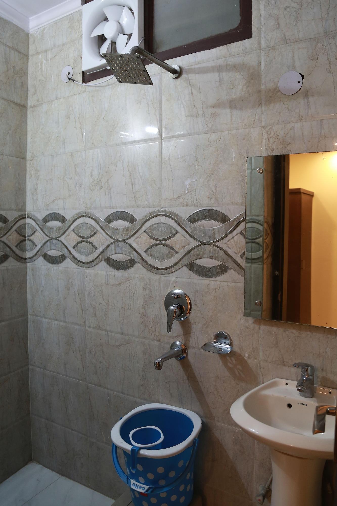 Hotel Shivam International - A Well Hygiene Property All Staff Vaccinated " New Delhi Eksteriør bilde