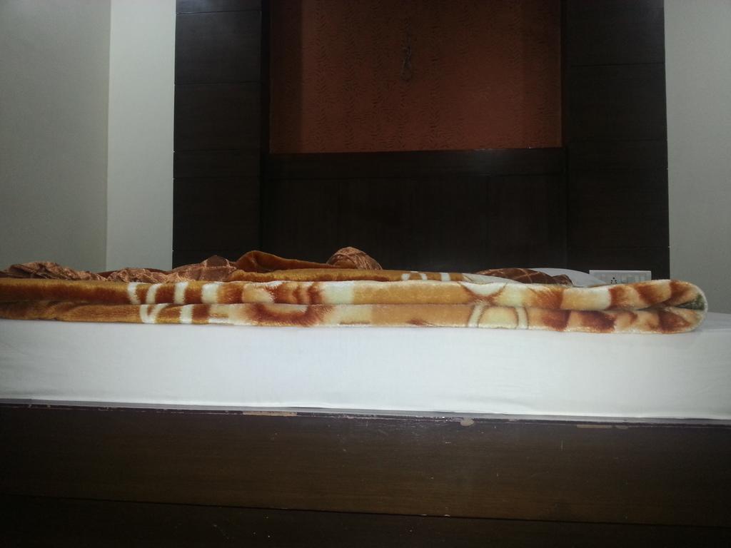 Hotel Shivam International - A Well Hygiene Property All Staff Vaccinated " New Delhi Eksteriør bilde