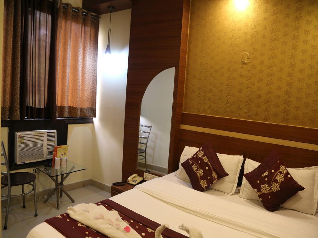 Hotel Shivam International - A Well Hygiene Property All Staff Vaccinated " New Delhi Eksteriør bilde